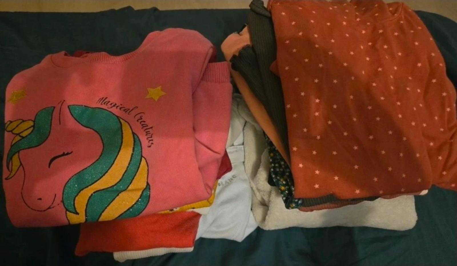 Lot 16 vêtements fille 5/6/8 ans - Pulls, sous-pulls, pantalon - Très bon état